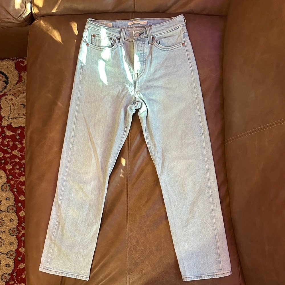 Levi's BIG E Light Blue Wedgie Straight Leg Jeans